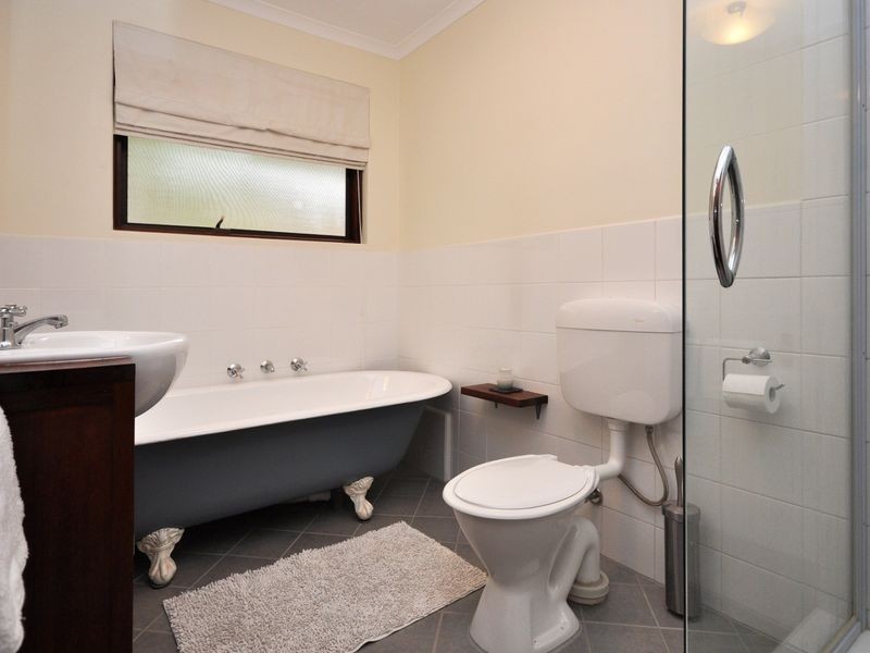 13 Heather Road, Aldgate SA 5154