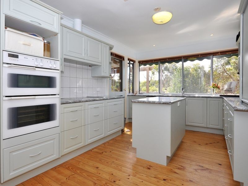 8 Lionel Drive, Aldgate SA 5154