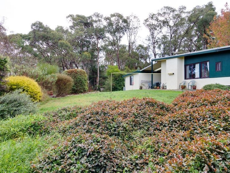10 Lake Street, Bridgewater SA 5155
