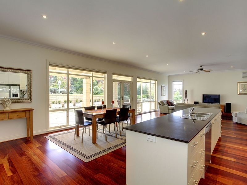 4 Aldgate Terrace, Bridgewater SA 5155