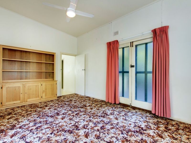 10 Glengarry Avenue, Glenalta SA 5052