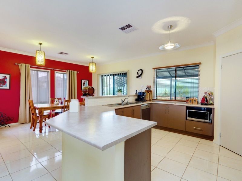 4 Davenport Terrace, Mount Barker SA 5251