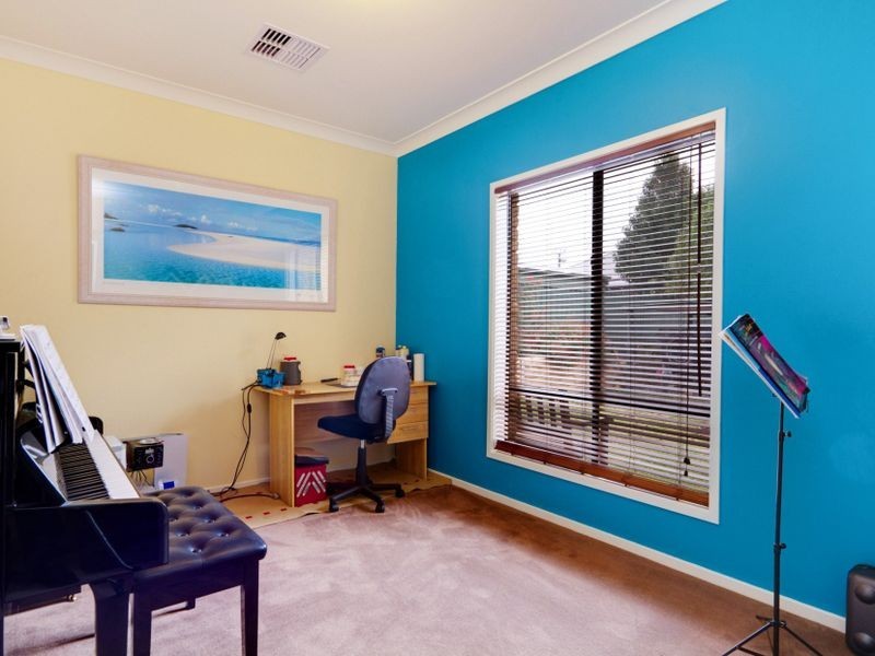 4 Davenport Terrace, Mount Barker SA 5251