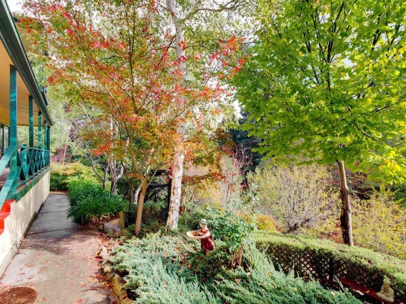 5 Hill Street, Crafers West SA 5152