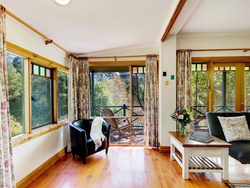 5 Hill Street, Crafers West SA 5152