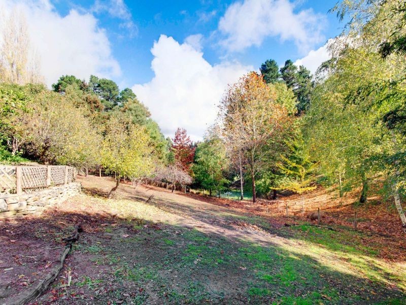 5 Hill Street, Crafers West SA 5152