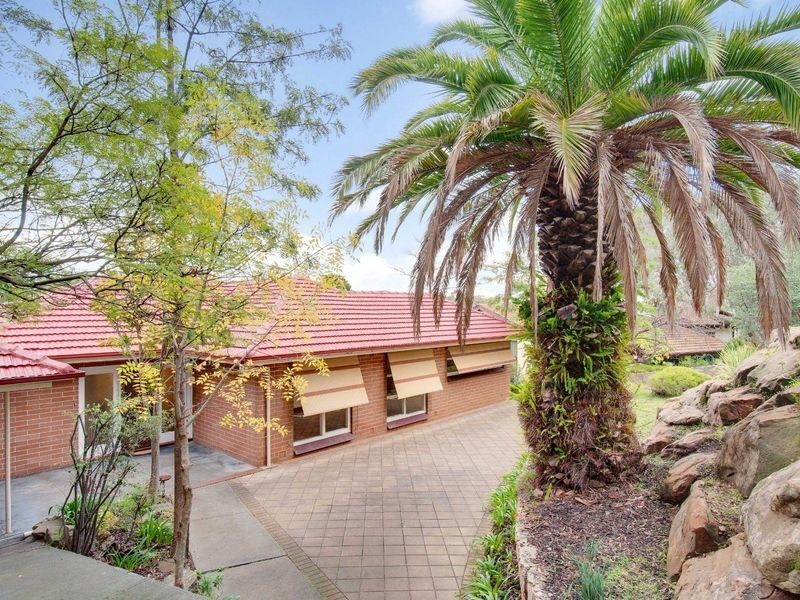 23 Mountain Road, Eden Hills SA 5050