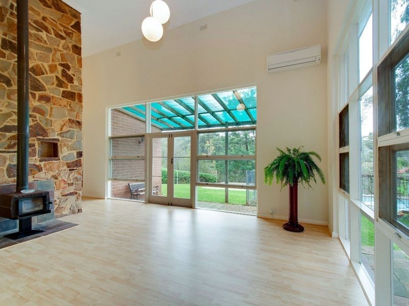 23 Mountain Road, Eden Hills SA 5050