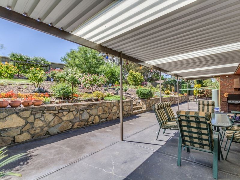 4 Abbaron Court, Aberfoyle Park SA 5159