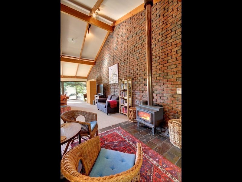 66 Emmett Road, Crafers West SA 5152