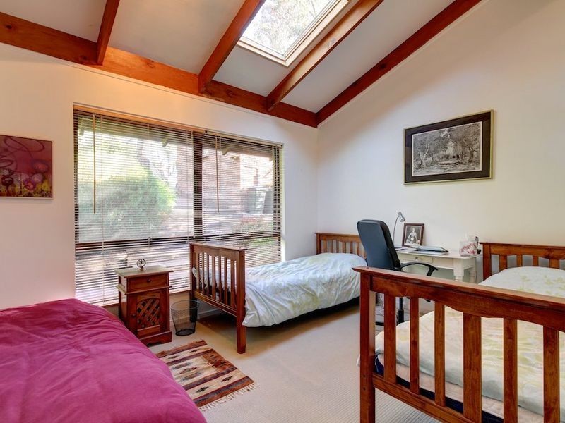 66 Emmett Road, Crafers West SA 5152