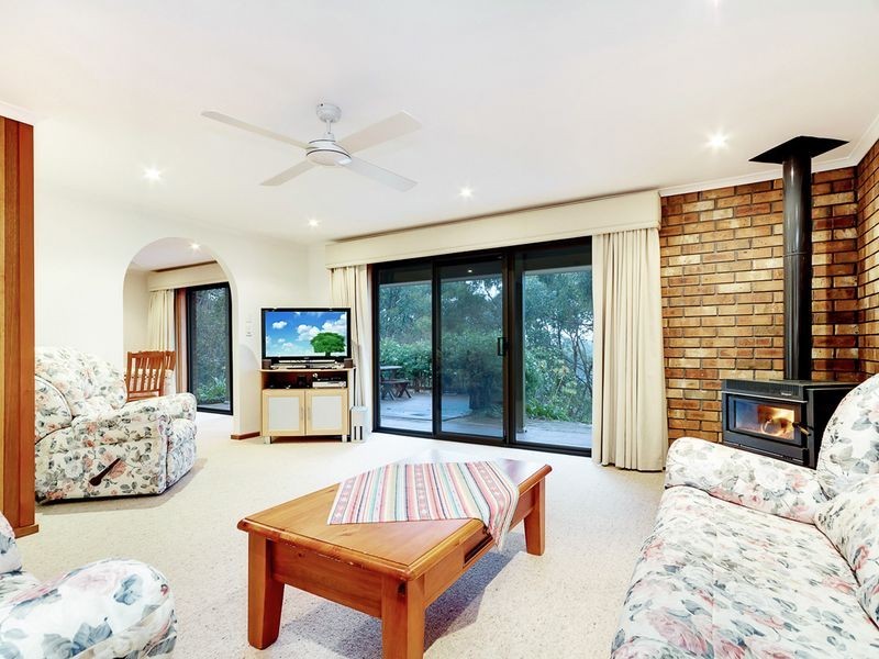 37 Sheoak Road, Crafers West SA 5152