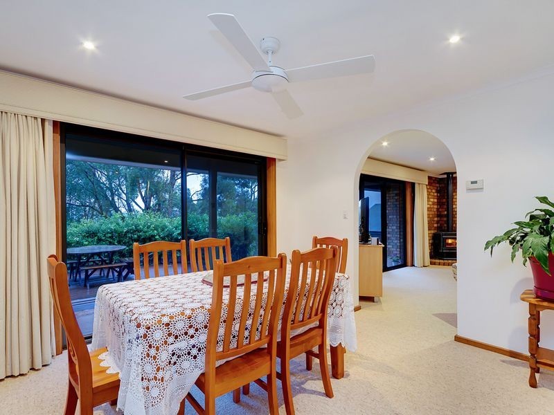 37 Sheoak Road, Crafers West SA 5152