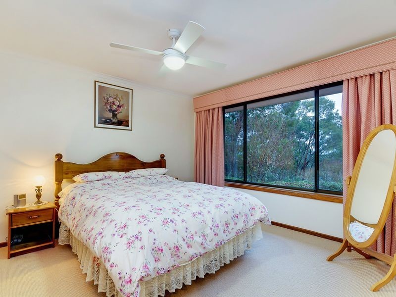37 Sheoak Road, Crafers West SA 5152