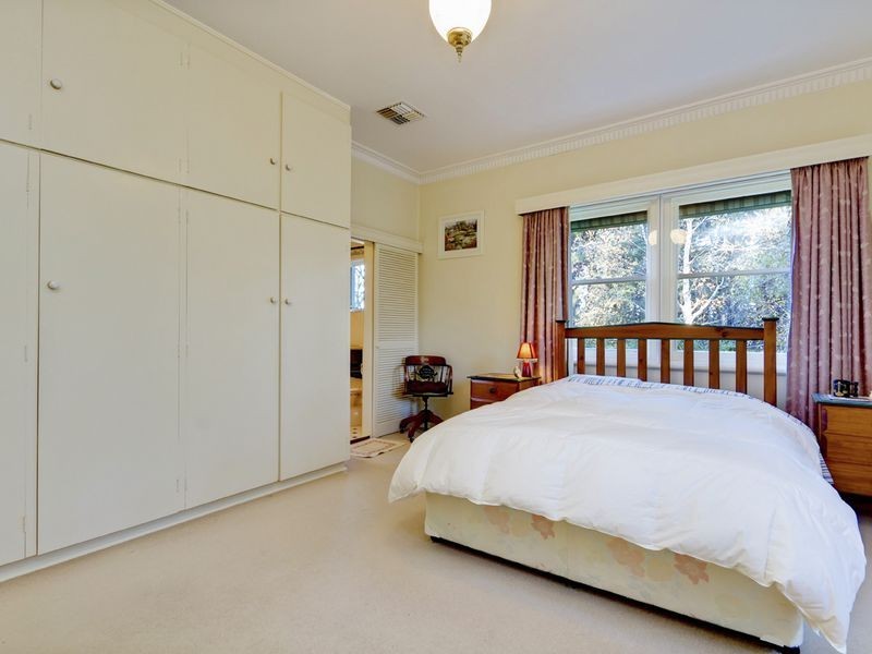 5 Gould Lane, Stirling SA 5152