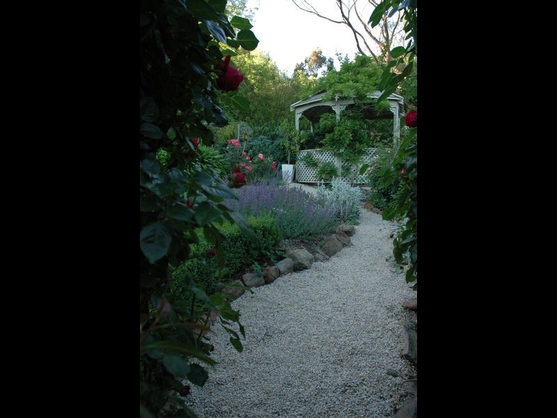 34 Lesley Crescent, Crafers SA 5152