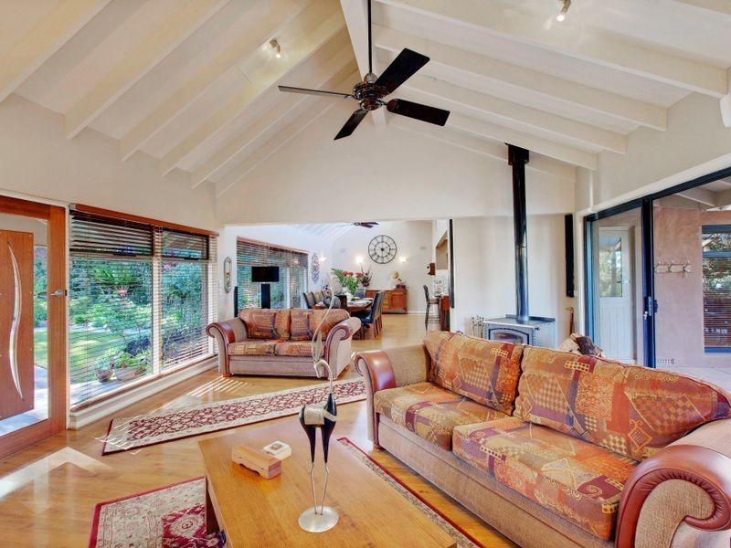 642 Cherry Gardens Road, Cherry Gardens SA 5157