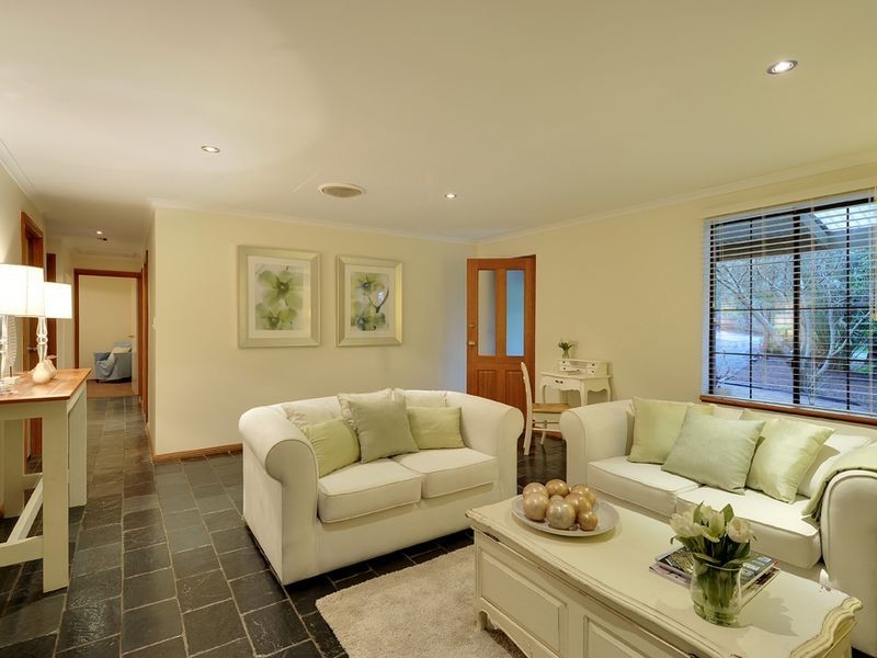 6 Mountford Avenue, Bridgewater SA 5155