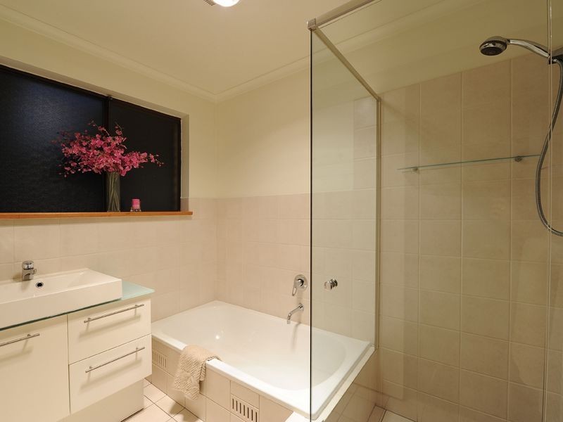 6 Mountford Avenue, Bridgewater SA 5155