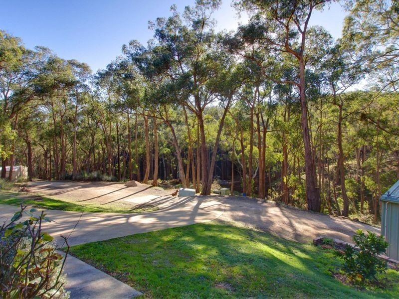 98b Gum Tree Glade, Norton Summit SA 5136