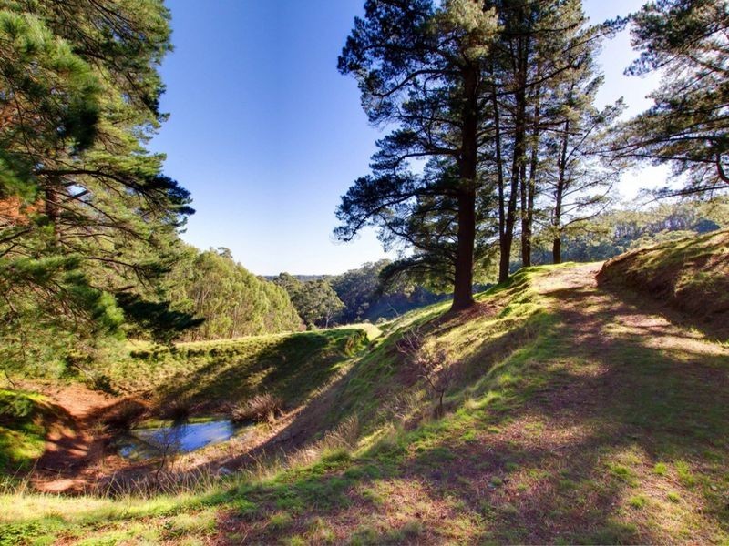 98b Gum Tree Glade, Norton Summit SA 5136