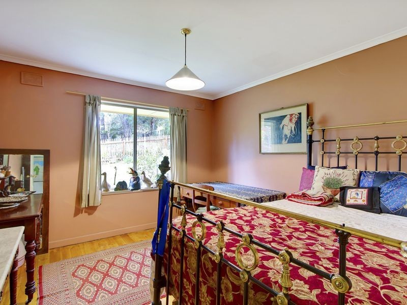 23 Braeside Road, Stirling SA 5152