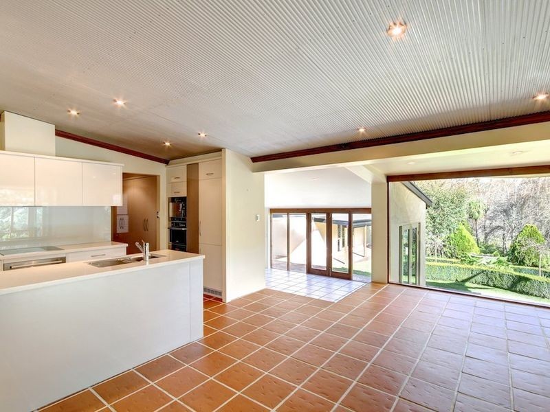 7 Woodbury Road, Crafers SA 5152