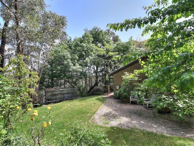 93 Sheoak Road, Crafers West SA 5152