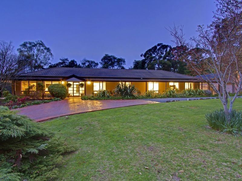 155 Longwood Rd, Heathfield SA 5153