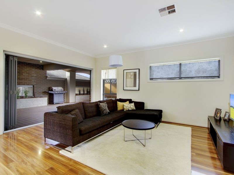 2 Highland Street, Mount Barker SA 5251