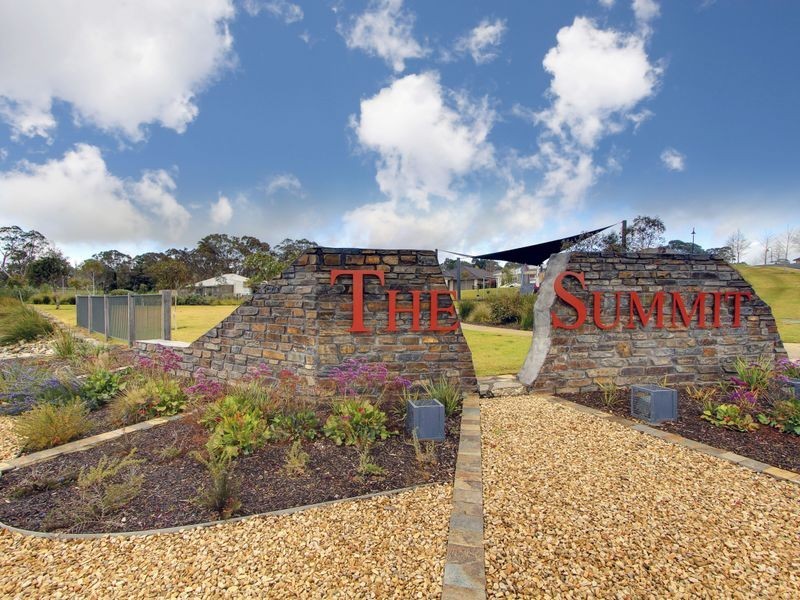 2 Highland Street, Mount Barker SA 5251