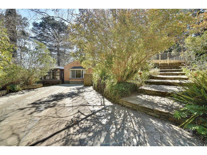 16 Paratoo Road, Aldgate SA 5154