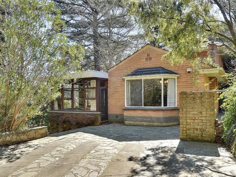 16 Paratoo Road, Aldgate SA 5154