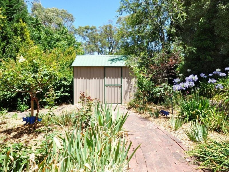 16 Linwood Avenue, Aldgate SA 5154