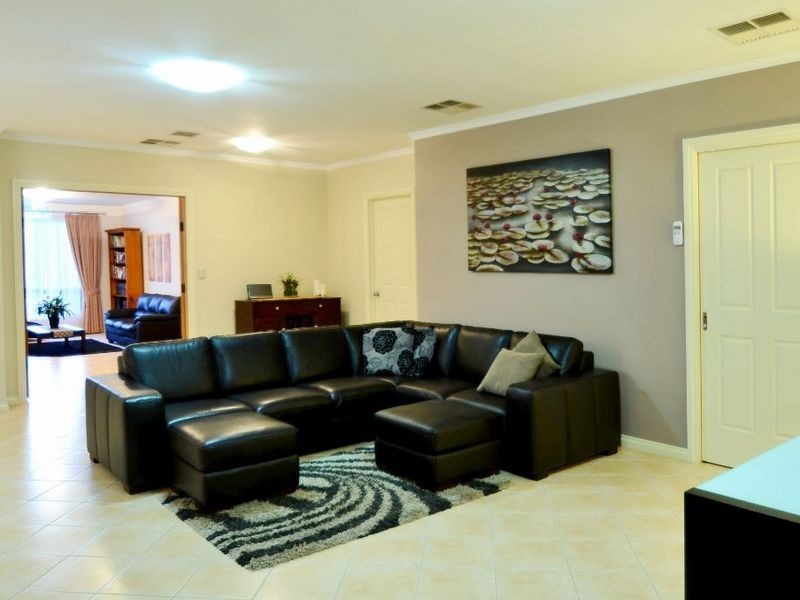 53 Sturt Approach, Flagstaff Hill SA 5159