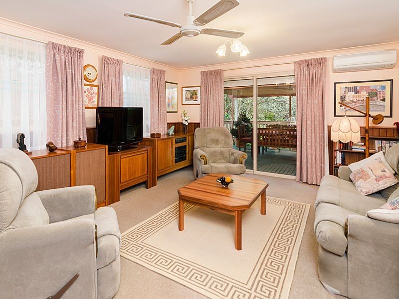 11 Second Avenue, Bridgewater SA 5155
