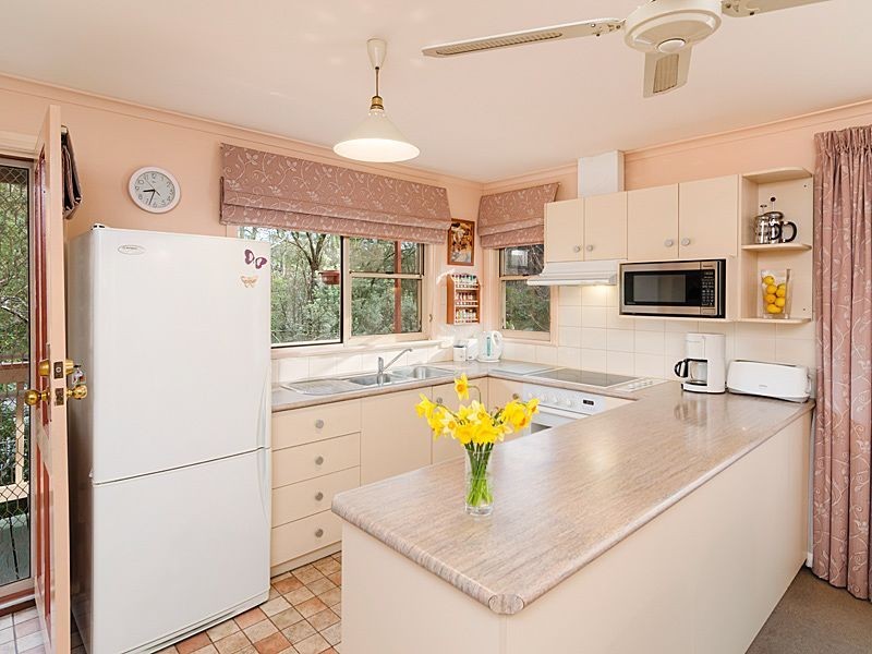 11 Second Avenue, Bridgewater SA 5155