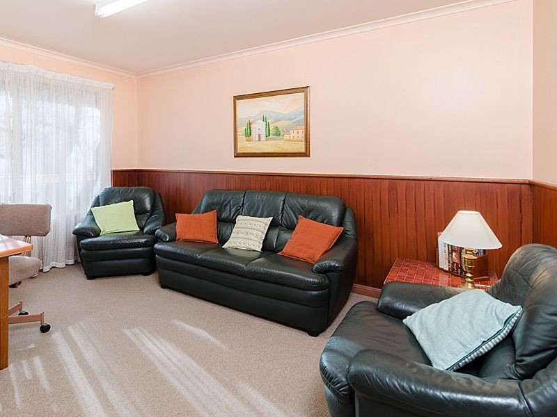 11 Second Avenue, Bridgewater SA 5155