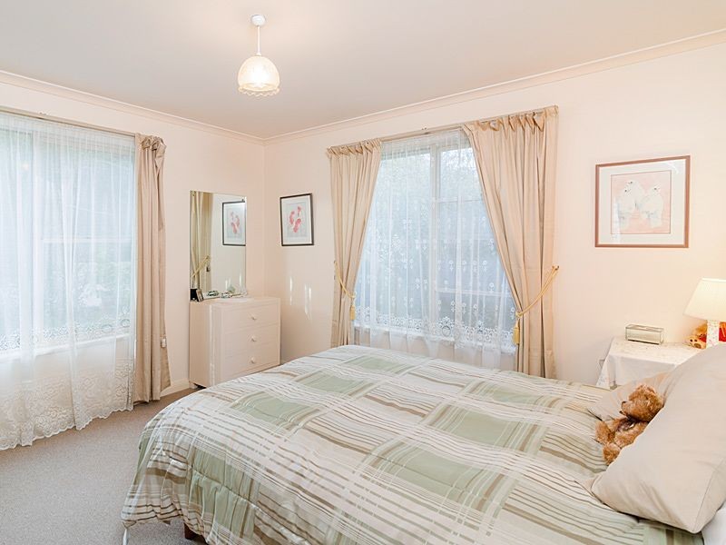 11 Second Avenue, Bridgewater SA 5155