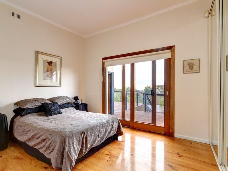 160 Shepherds Hill Road, Bellevue Heights SA 5050