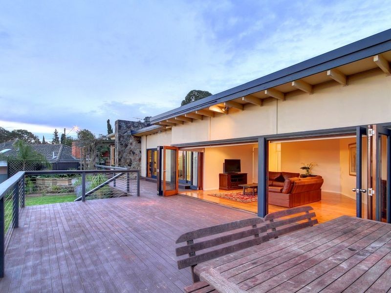 160 Shepherds Hill Road, Bellevue Heights SA 5050