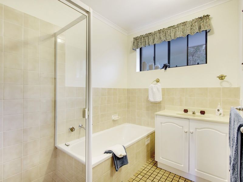 7 Peake Avenue, Stirling SA 5152