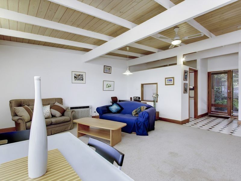 17 Oliver Street, Crafers SA 5152