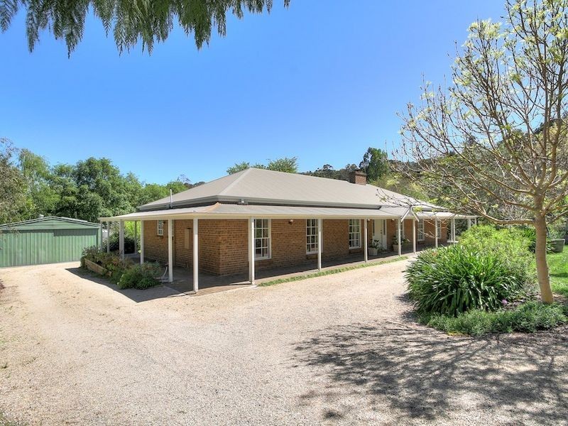 16 Miels Road, Crafers SA 5152