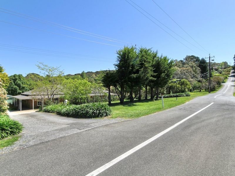 16 Miels Road, Crafers SA 5152