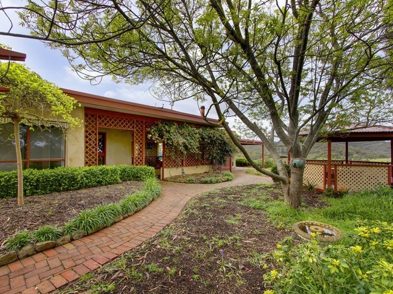 213 Nicholls Road, Bradbury SA 5153