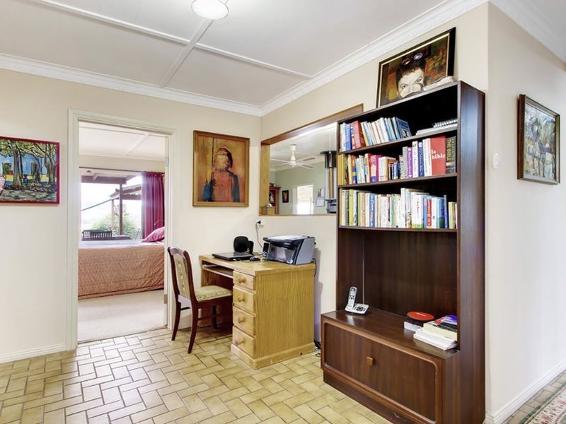 213 Nicholls Road, Bradbury SA 5153