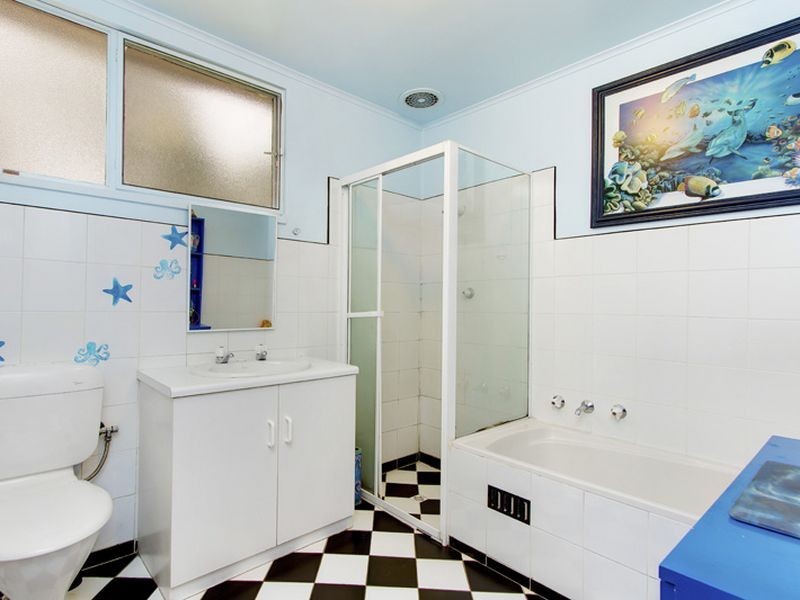 213 Nicholls Road, Bradbury SA 5153