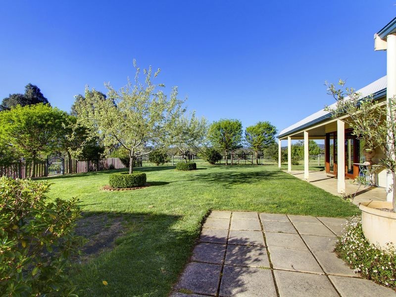 27 Downers Road, Oakbank SA 5243