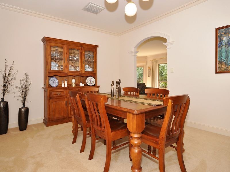 2 Village Court, Aldgate SA 5154